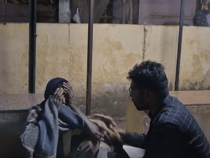 एसडीएम शुभम भैसारे ने बताया कि मृतक के पिता को आर्थिक सहयोग देने का आश्वासन दिया है।