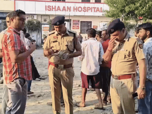 सूचना पाकर पहुंचे डीएसपी राजीव मिगलानी।