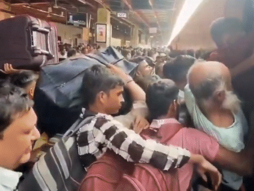 लालू प्रसाद और राहुल गांधी ने X पर वीडियो भी शेयर किया है।