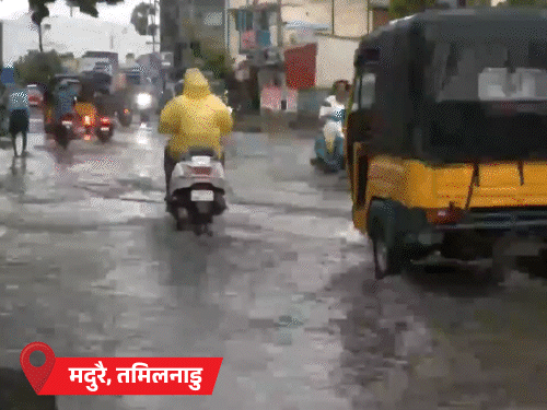 मदुरै में कल तेज बारिश से जगह जगह जलभराव हुआ।