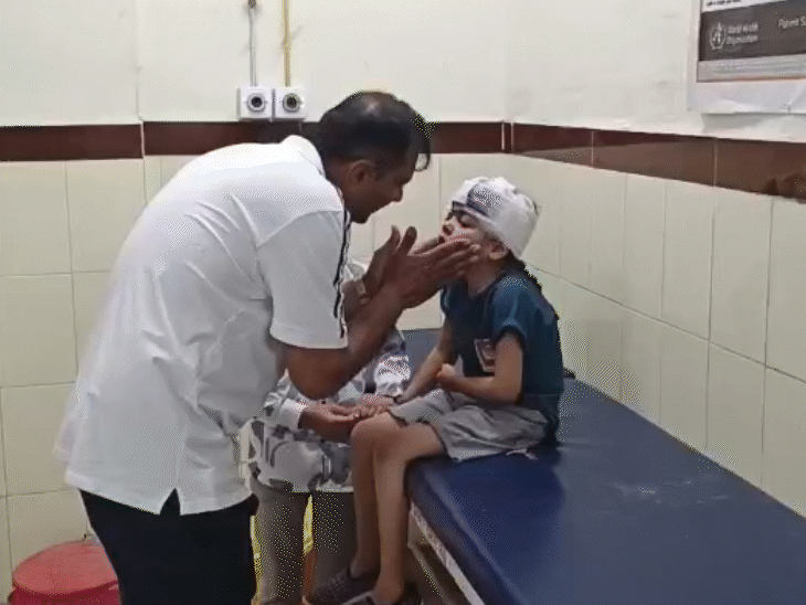 9 साल की वेदनी अपने परिवार के साथ श्याम बाबा के दर्शन करने के लिए खाटू आई थी।