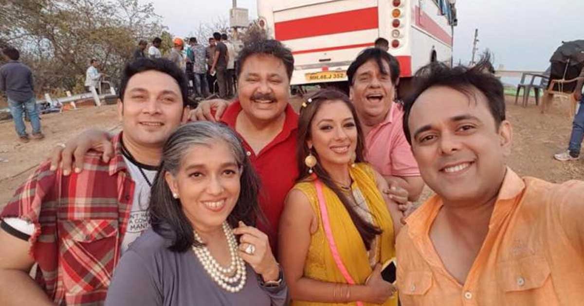 टीवी सीरियल 'साराभाई वर्सेज साराभाई' में सतीश शाह ने इंद्रवदन साराभाई का किरदार अदा किया था।