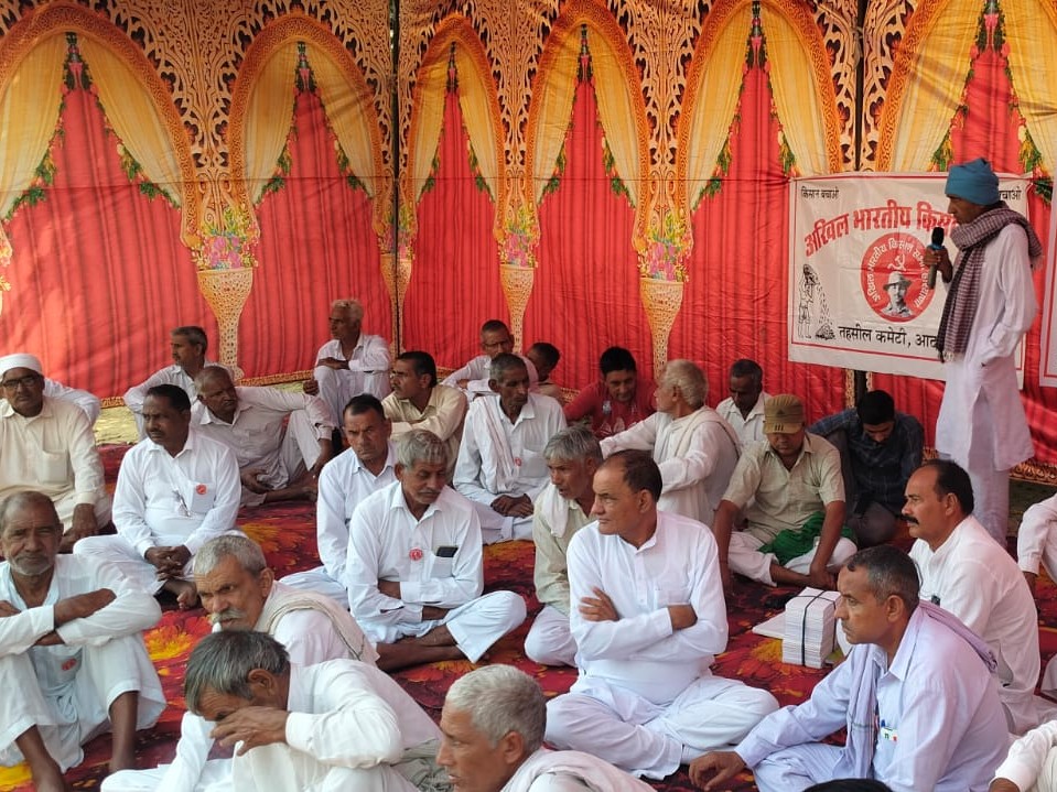 आदमपुर में किसान सभा का 3 दिवसीय धरना:  सरकार के खिलाफ प्रदर्शन, बोले- सभी फसलों की खरीद हो, जल्द दिया जाए मुआवजा – Uklanamandi News