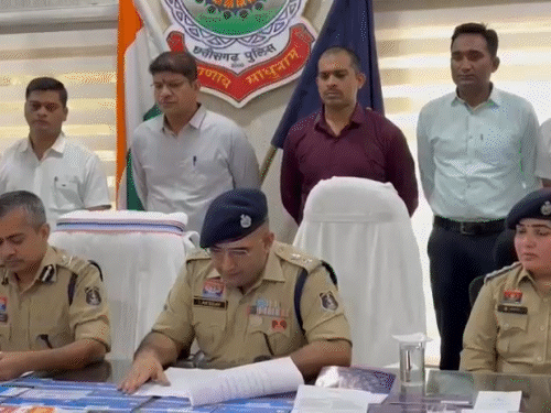 IG आईजी अभिषेक शांडिल्य ने पूरे मामले का खुलासा किया है।