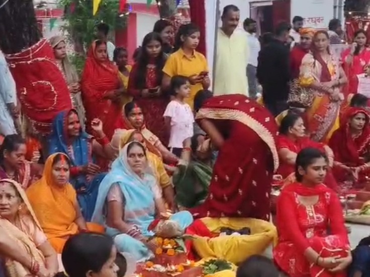 छठ पूजा का आयोजन। - Dainik Bhaskar