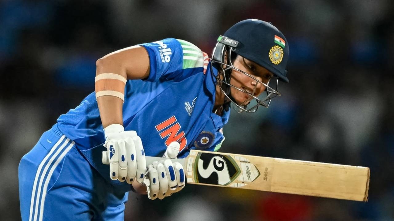 स्मृति मंधाना विमेंस वनडे में सबसे तेज 5 हजार रन बनाने वाली प्लेयर हैं।