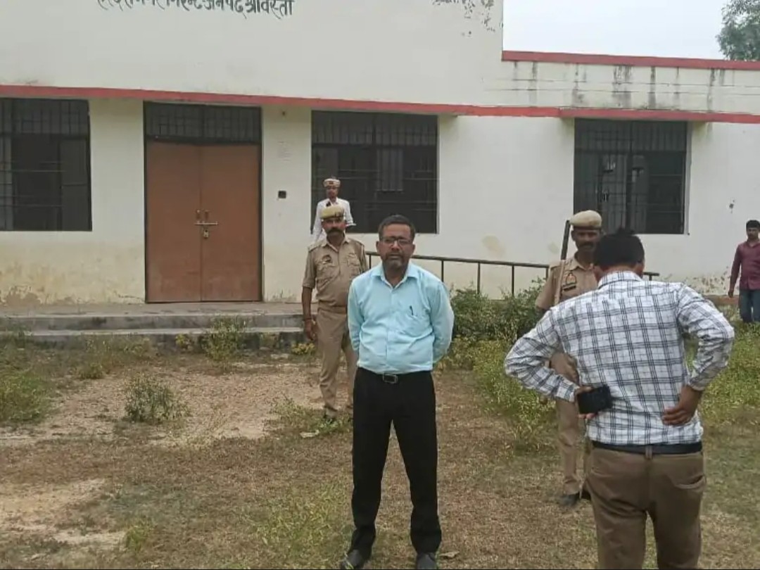 उपजिलाधिकारी ने किया निरीक्षण। - Dainik Bhaskar