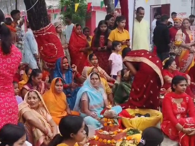 छठ पूजा का आयोजन। - Dainik Bhaskar