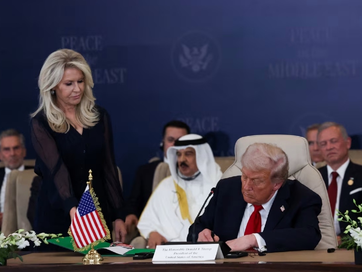 ट्रम्प ने 13 अक्टूबर को गाजा सीजफायर समझौते पर साइन किए थे।