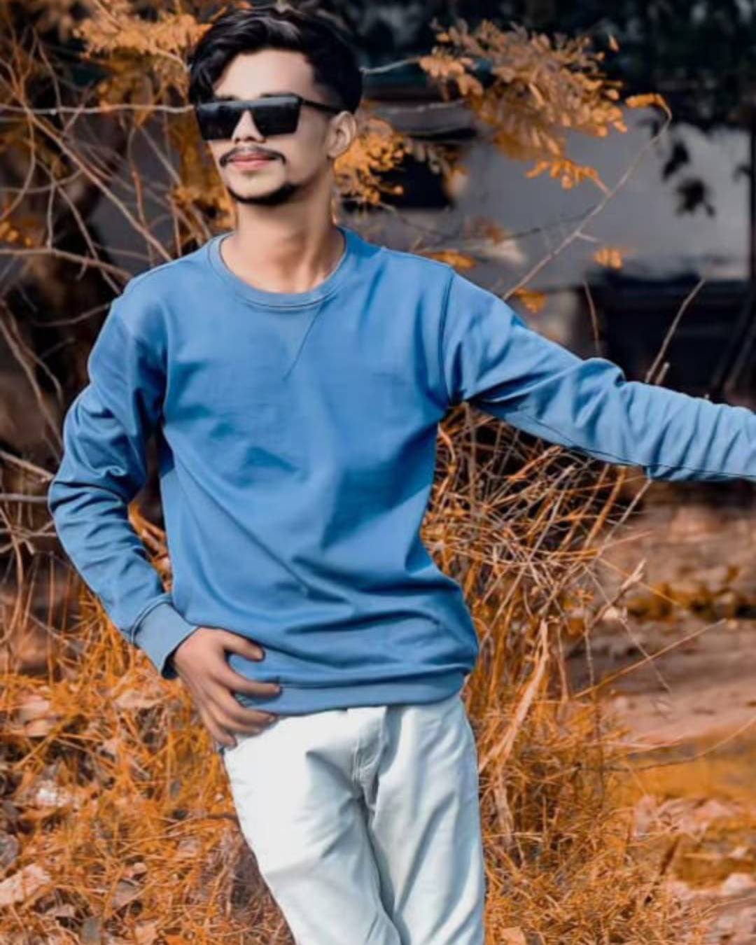 विश्वकर्मा कुमार हैदराबार में काम करता था