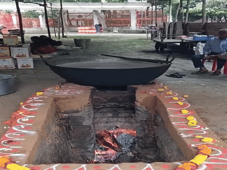 Bhatti Pujan at Ranjit Hanuman Temple