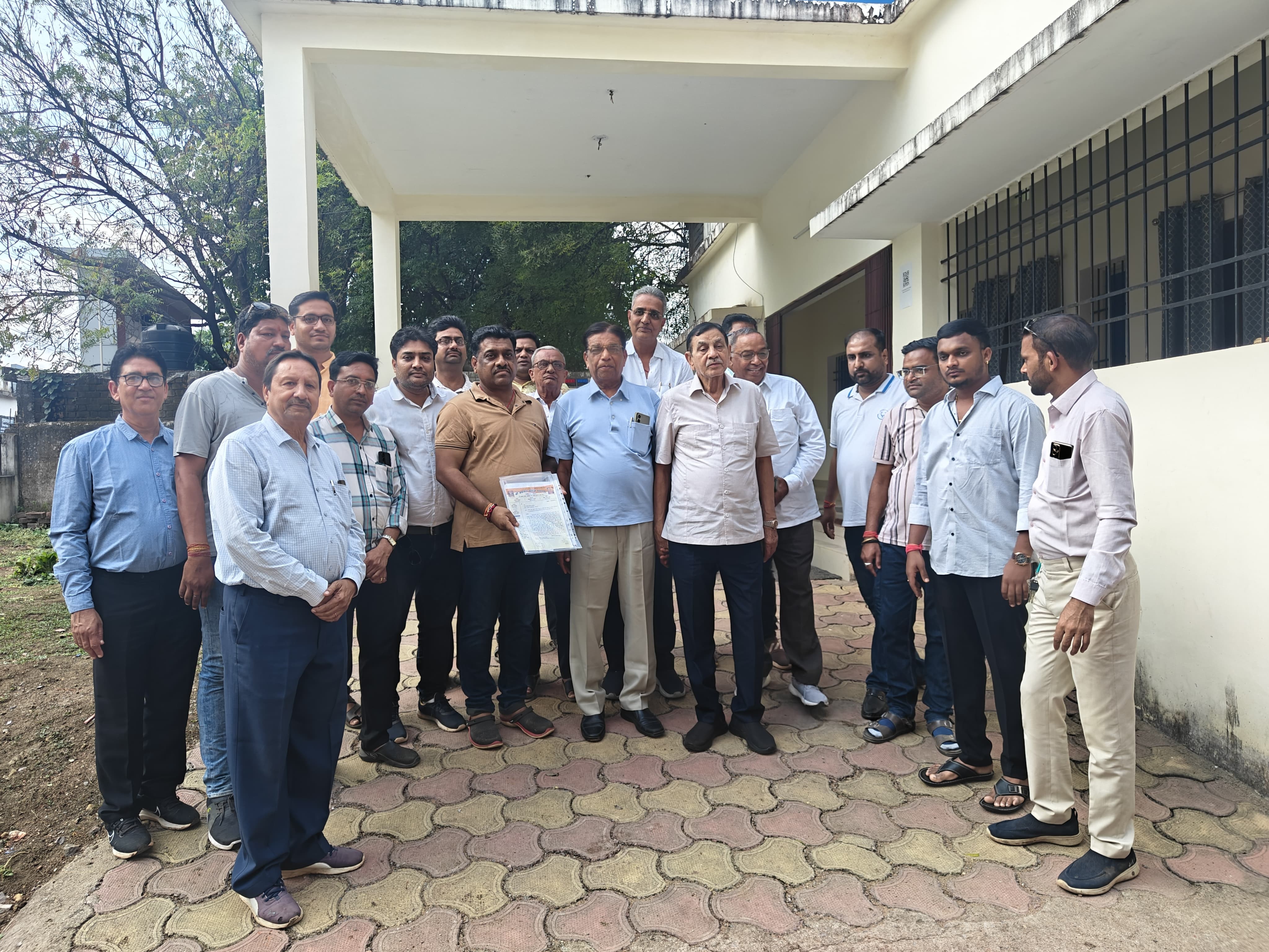 ffb38c33 7ac8 485b b2a7 e675d48b86f5 1761742081080