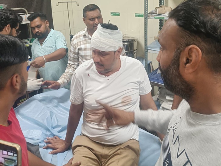 अस्पताल में भर्ती आम आदमी पार्टी के नेता नितिन नंदा।