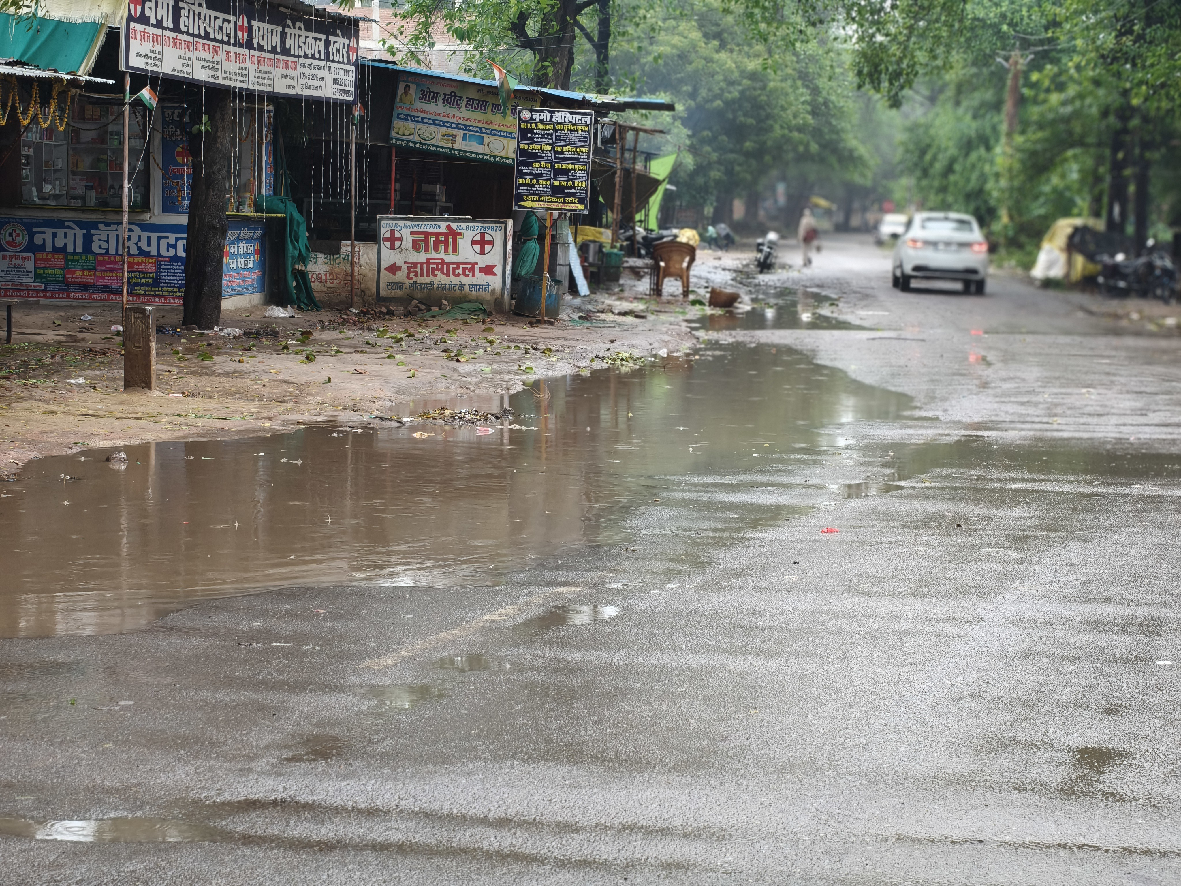 Incessant rain disrupts normal life in Sitamarhi