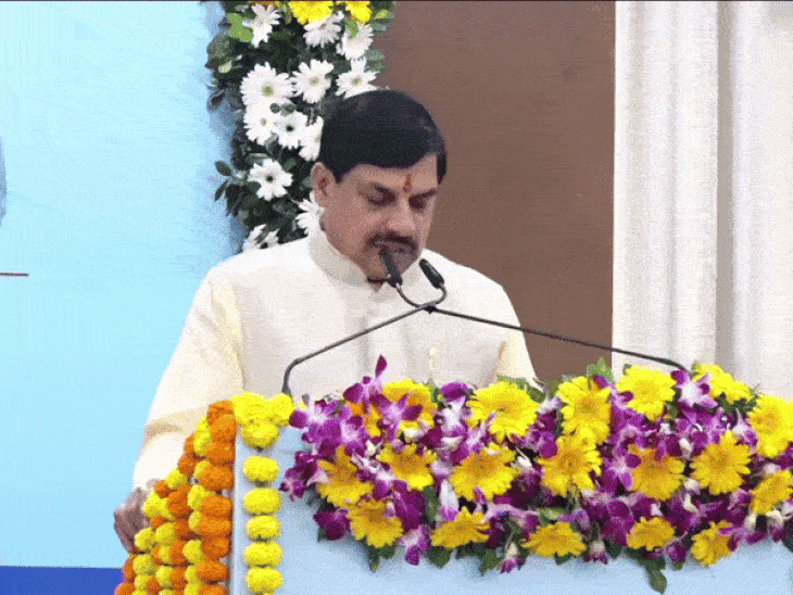 मुख्यमंत्री डॉ. यादव ने 52 लाख विद्यार्थियों के खातों में 300 करोड़ रुपए की राशि का अंतरण किया।