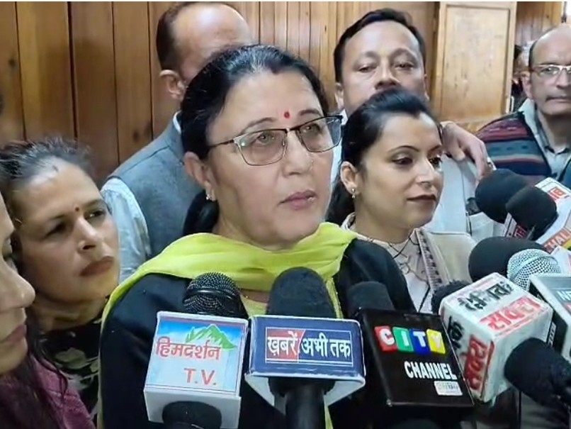 शिमला नगर निगम बैठक में हंगामा:  मेयर-डिप्टी मेयर कार्यकाल 5 साल करने का विरोध, कांग्रेस पार्षद भी खिलाफ – Shimla News