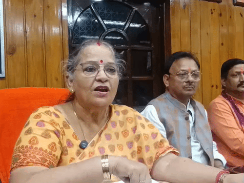 मेयर सुषमा खर्कवाल ने कहा- सड़क पैच वर्क के लिए जितना बजट मांगा जाएगा उतना दिया जाएगा।