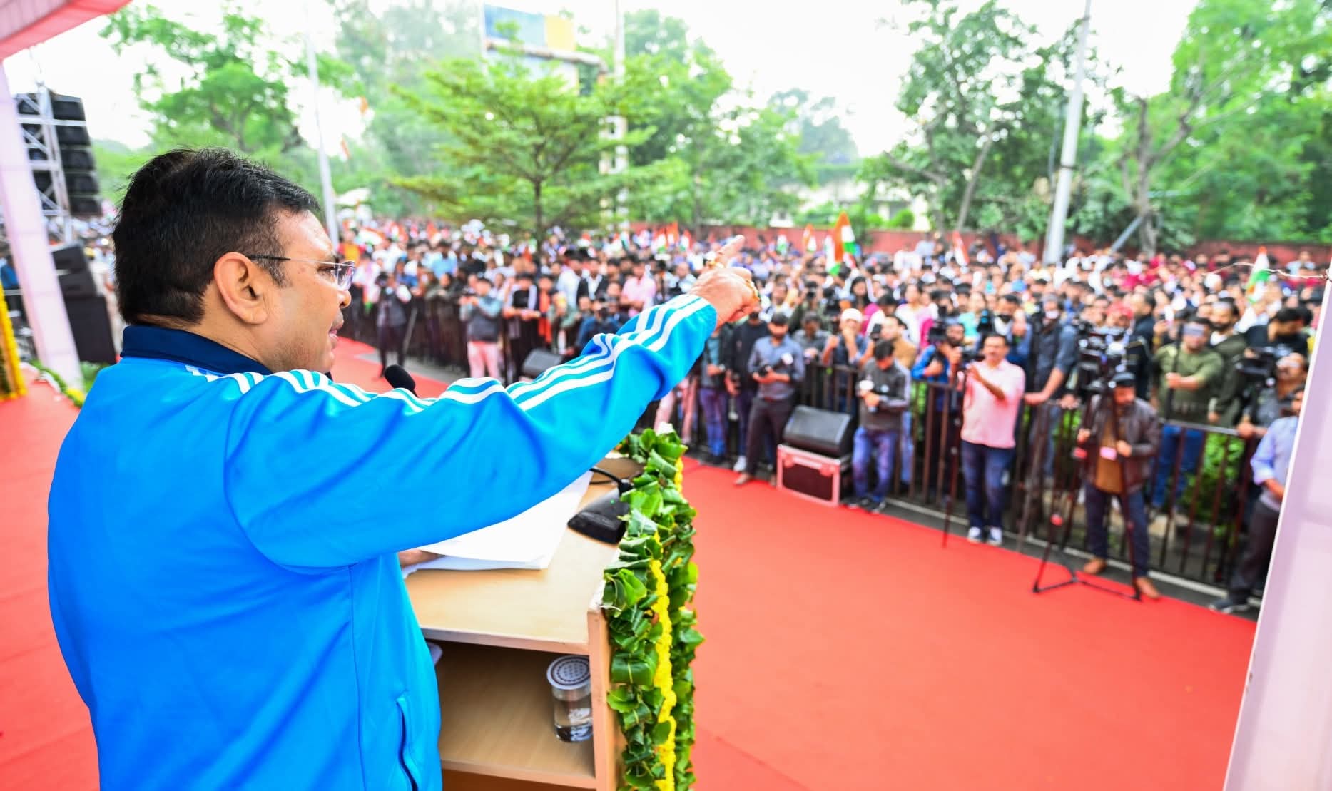 कार्यक्रम में मुख्यमंत्री ने बड़ी संख्या में युवाओं को संबोधित भी किया।