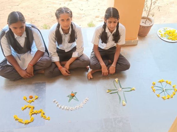 सरदार पटेल की जयंती पर एकता का संदेश दिया।