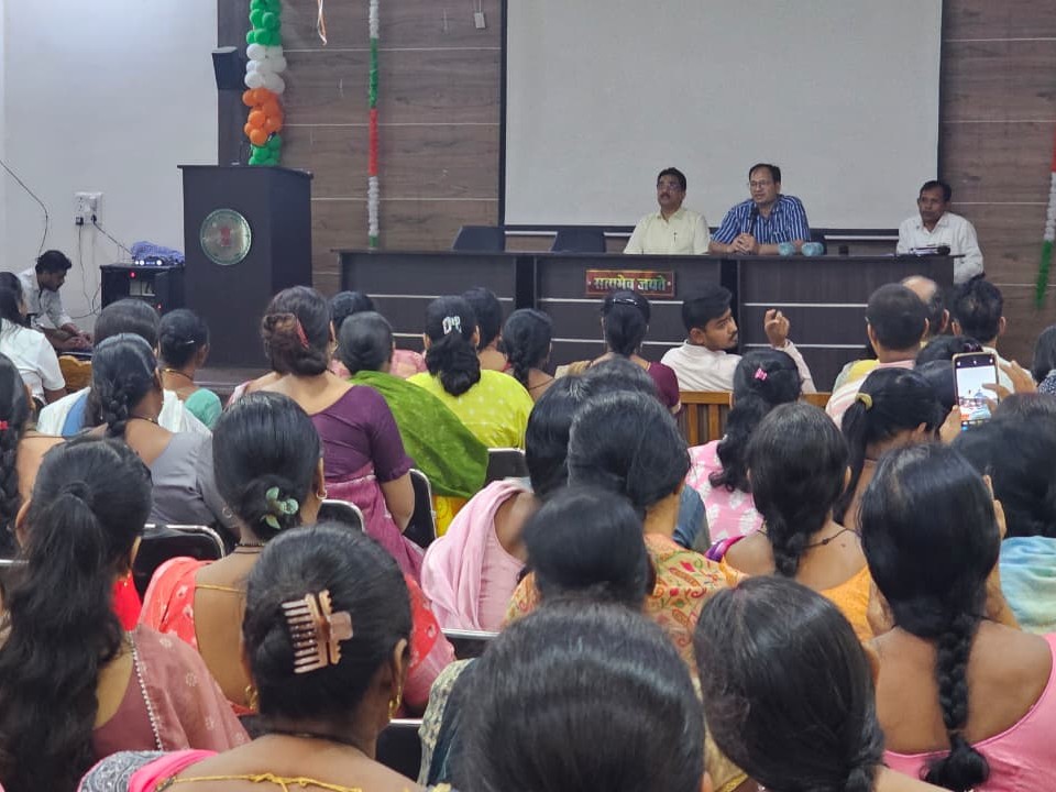 संभागायुक्त ने दिए SIR में पारदर्शिता बरतने के निर्देश:  बिलासपुर कलेक्टर ने भी की मतदाताओं से की सक्रिय भागीदारी की अपील – Bilaspur (Chhattisgarh) News