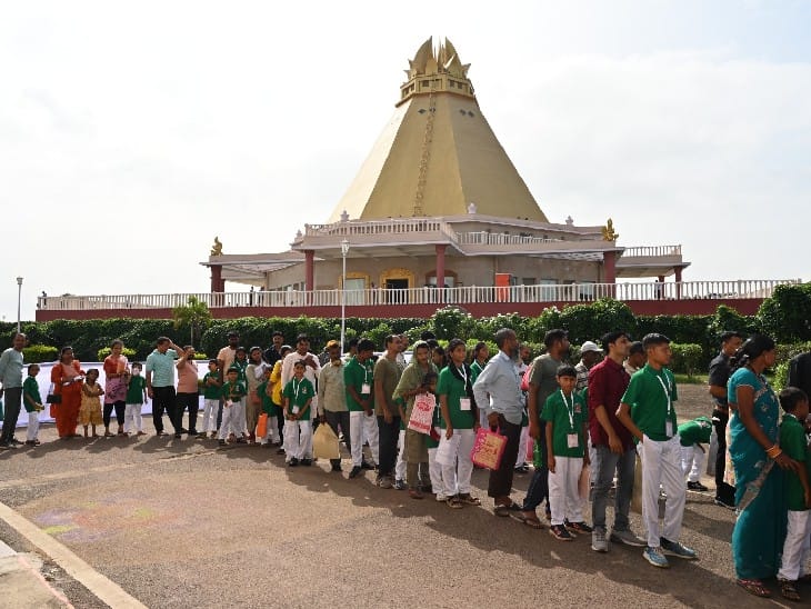 हॉस्पिटल आए बच्चों में पीएम मोदी के साथ बातचीत करने जबरदस्त उत्साह देखने को मिला।