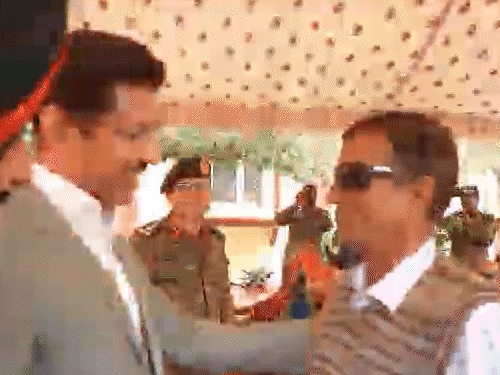 कर्नल राज्यवर्धन राठौड़ ने बताया कि सरकार डिजिटल प्लेटफॉर्म, ₹406 करोड़ के आवंटन और नए कार्यालयों के माध्यम से सैनिकों का विश्वास मजबूत कर रही है।