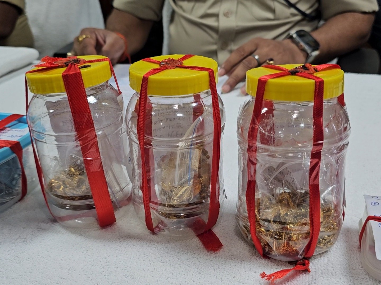 डेढ़ करोड़ की सोना चोरी का खुलासा, सात गिरफ्तार:  हजारीबाग में स्वर्ण व्यवसायी के घर की थी वारदात, गहने और बाइक बरामद – Hazaribagh News