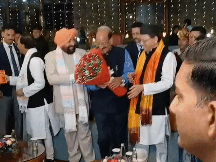 इस मौके पर राज्यपाल ले. ज. गुरमीत सिंह (से नि) मौके पर मौजूद रहे।