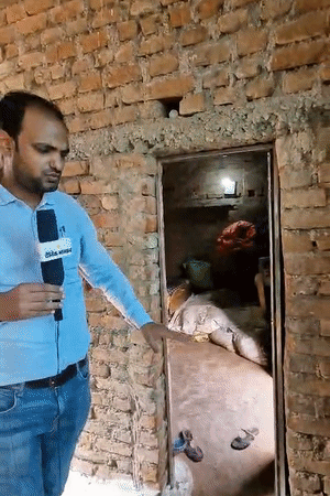 भास्कर रिपोर्टर जब किसान के घर पहुंचे, तो पूरे घर के हालात बहुत खराब दिखे।