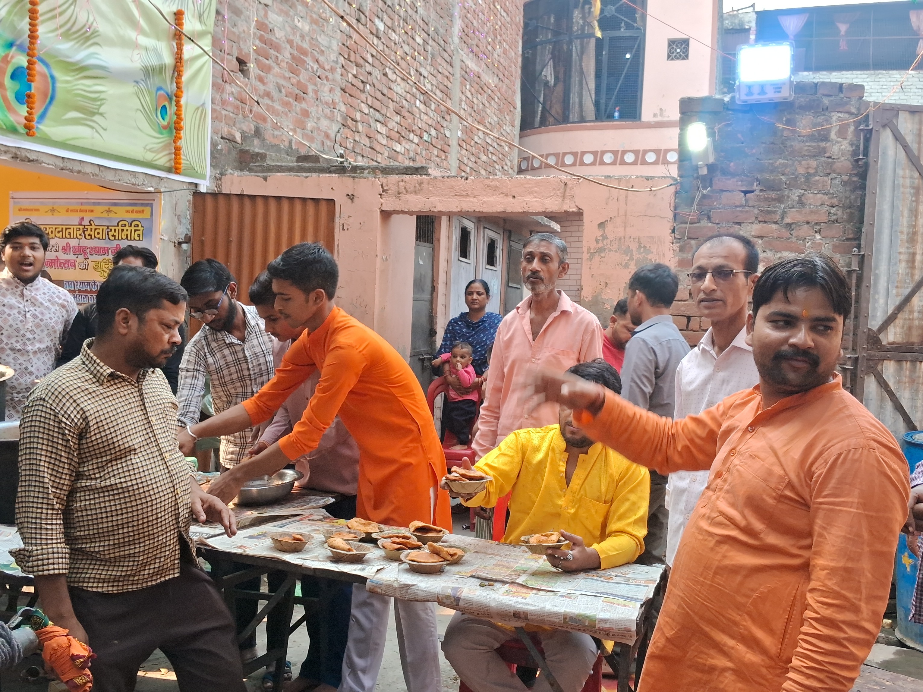 Bhandara on Shyam Baba's birth anniversary in Bilsi