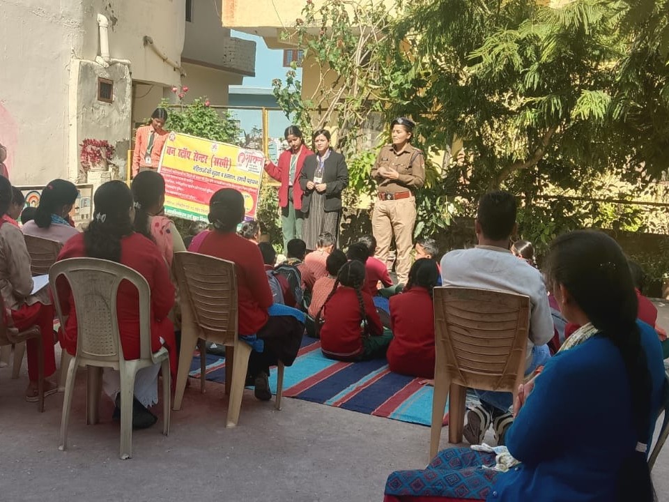 AHTU made students aware in Bageshwar | बागेश्वर में AHTU ने छात्रों को ...