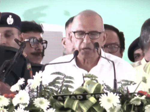 25 सितंबर को रोहतक में हुई इनेलो की रैली में संबोधित करते पूर्व मंत्री संपत सिंह।