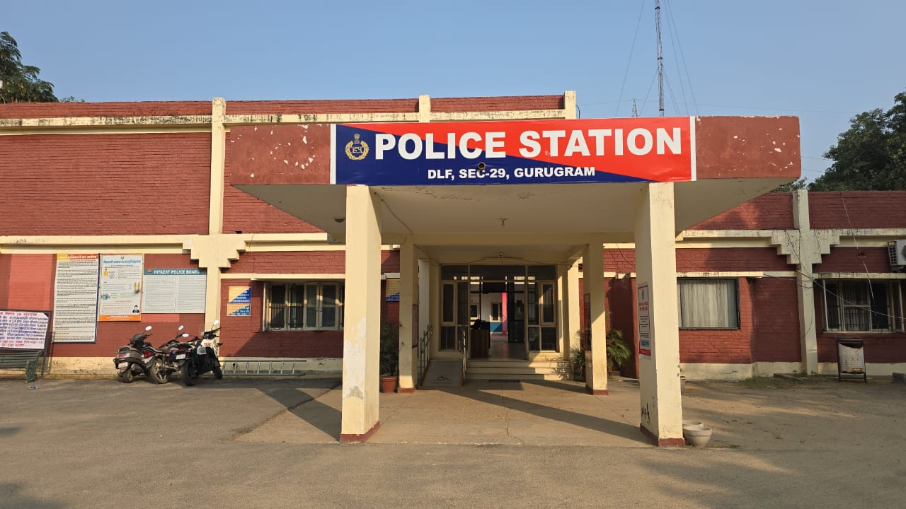 गुरुग्राम में रेपिडो ऑटो ड्राइवर युवक का बैग लेकर फरार:  मुंबई से मानेसर की कंपनी में आया था, हुडा सिटी सेंटर में किराया लेकर ही भागा – gurugram News