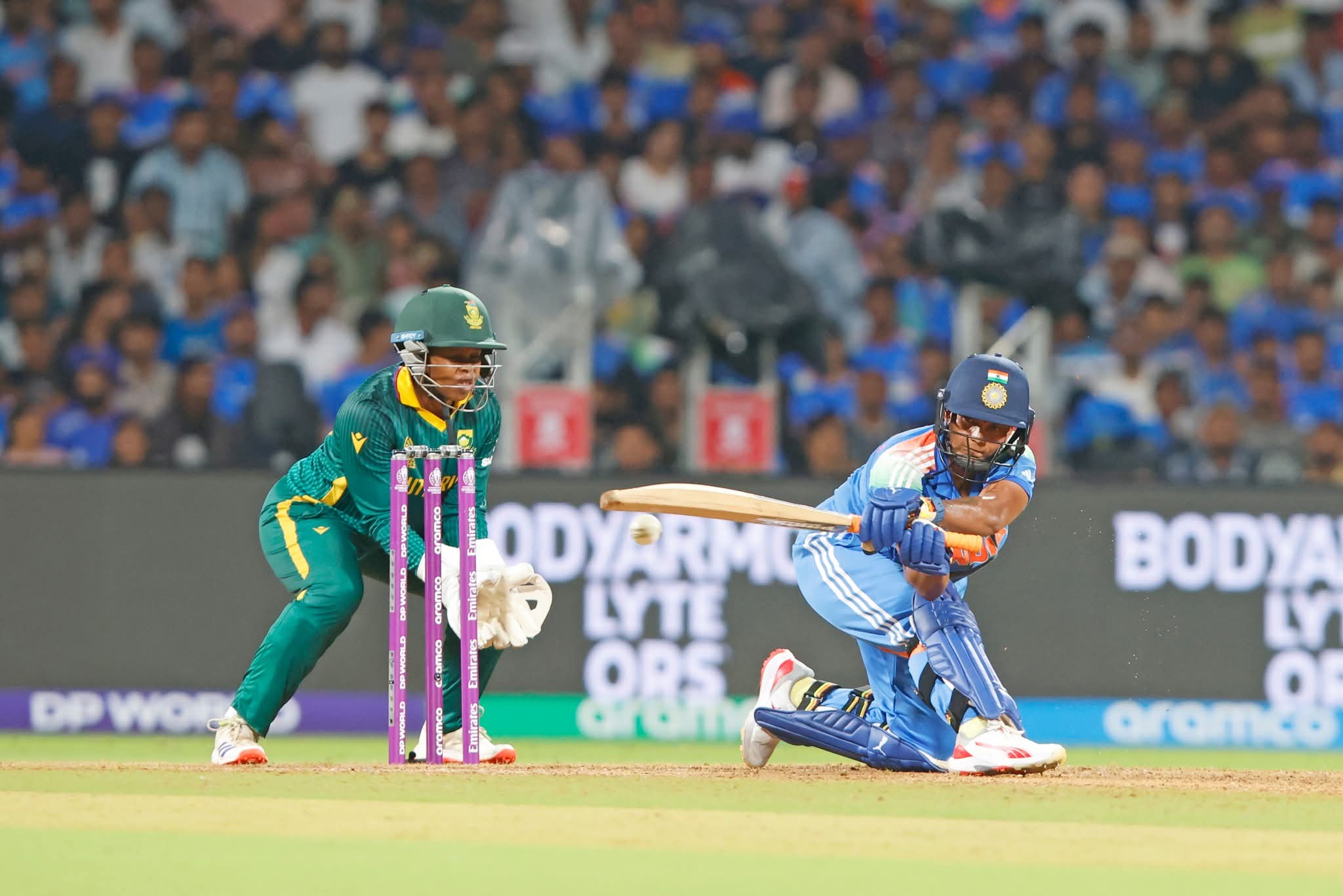 दीप्ति शर्मा ने नाबाद 58 रन की पारी खेली।