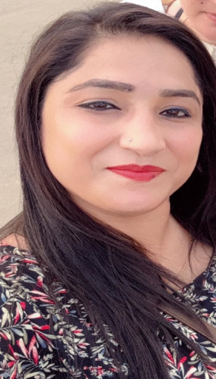 मृतका की फाइल फोटो।