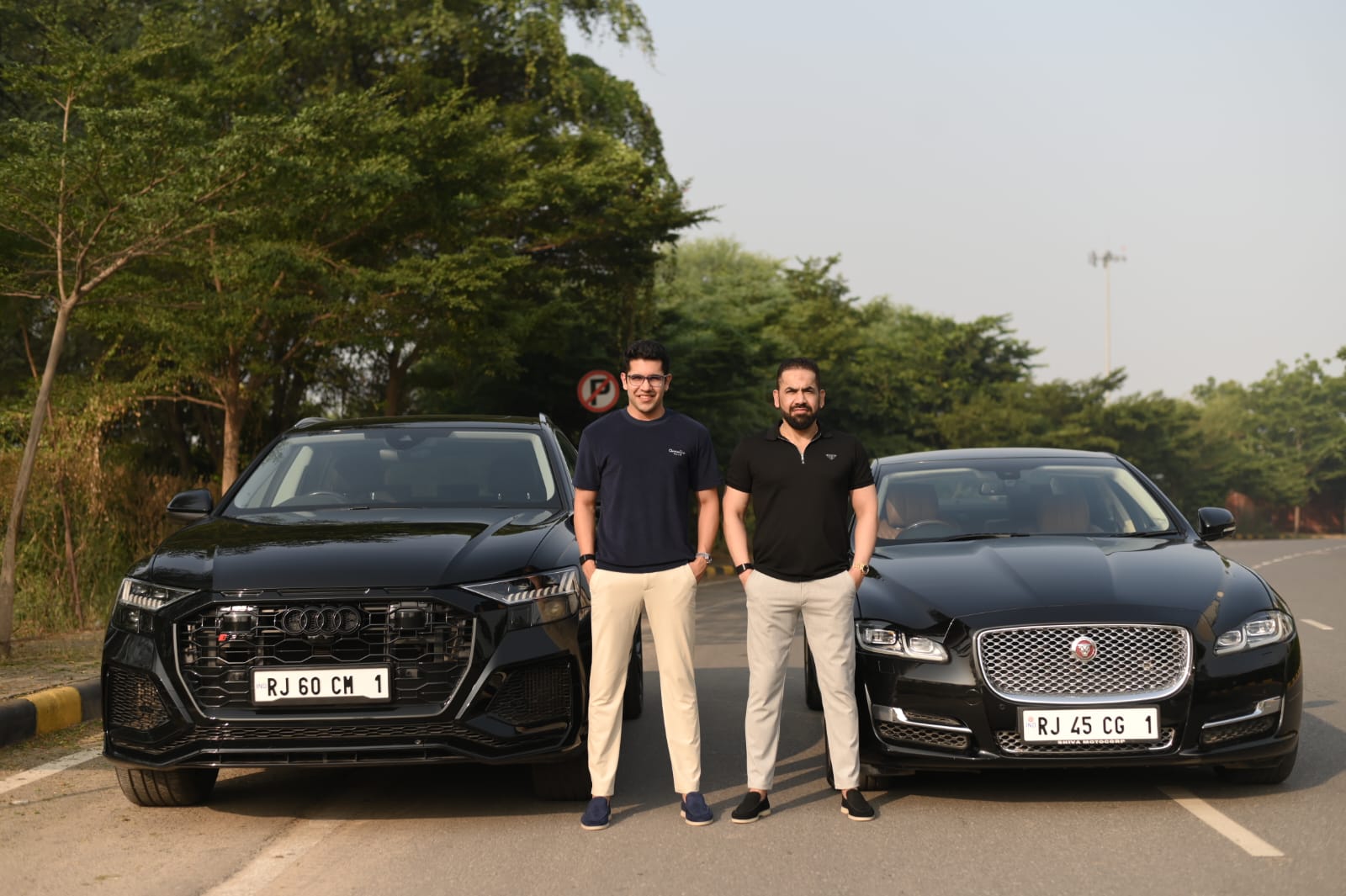 राहुल इससे पहले भी कई महंगे नंबर ले चुके हैं। साल 2011 में उन्होंने अपनी बीएमडब्ल्यू 7 सीरीज कार के लिए आरजे14सीपी0001 नंबर 10 लाख रुपए में खरीदा था।