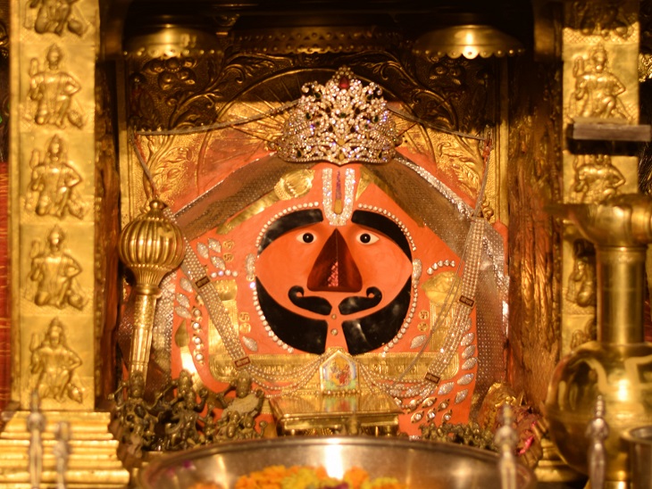 टेस्ट में नंबर कम आए तो स्टूडेंट को लगा कि अब सालासर बालाजी से प्रार्थना करने पर वह सब ठीक कर देंगे।