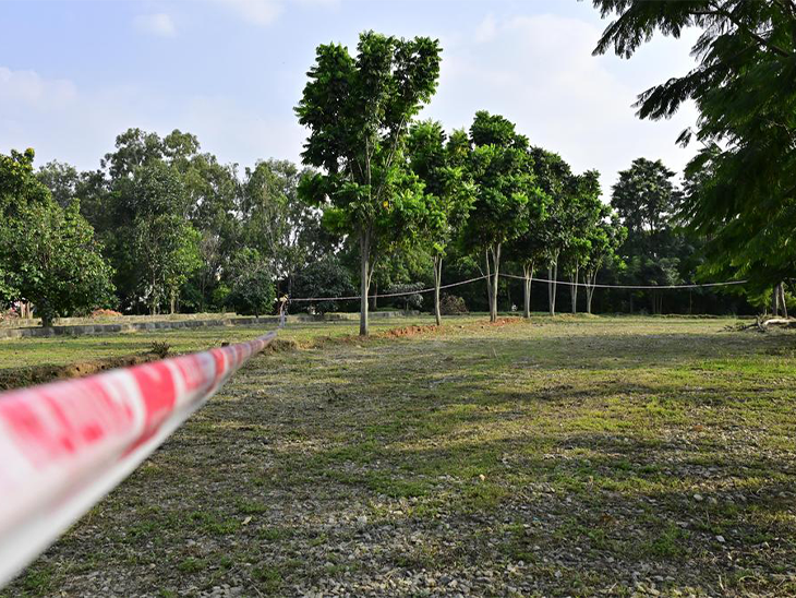 बंगळुरू रोड बोगद्यावरून शिवकुमार-तेजस्वी सूर्या यांच्यात बयानबाजी: मेट्रो किंवा बसने जाऊ शकता तर मग नवीन कार का?; भाजपचे अभियान राजकीय हल्ला बोगदा रस्ता प्रकल्पासाठी लालबागची सुमारे सहा एकर जमीन घेतली जाईल.