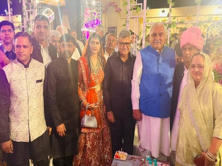 अमित पंघाल की रिसेप्शन पार्टी में पहुंचे पूर्व सीएम भूपेंद्र सिंह हुड्डा।