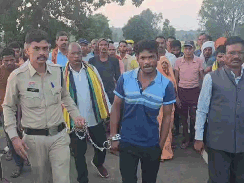 अपनी दादी को मारने वाला आरोपी दीपक सिंह।