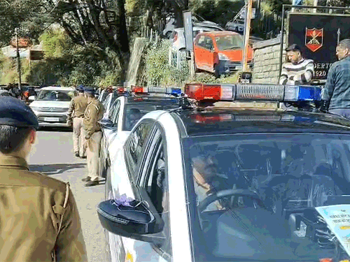हिमाचल पुलिस को 66 अत्याधुनिक वाहन मिले:  CM सुक्खू ने दिखाई हरी झंडी; बोले- ट्रैफिक प्रबंधन व दुर्घटनाओं में त्वरित सहायता मिलेगी – Shimla News