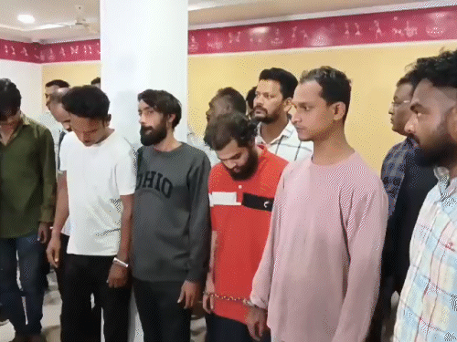 इन आरोपियों को ड्रग्स बेचने के आरोप में पूर्व में रायपुर पुलिस के अधिकारी गिरफ्तार कर चुके है। (फाइल फोटो)