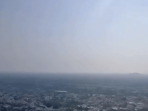 The weather has become pleasant in Chittorgarh.