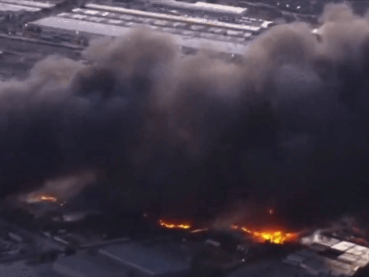 पुलिस ने 8 किमी के इलाके में लोगों से घर से अंदर रहने की अपील की है।