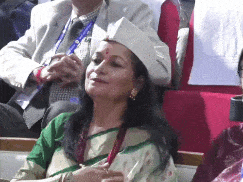 फिल्म अभिनेत्री हिमानी शिवपुरी भी कार्यक्रम में पहुंची।