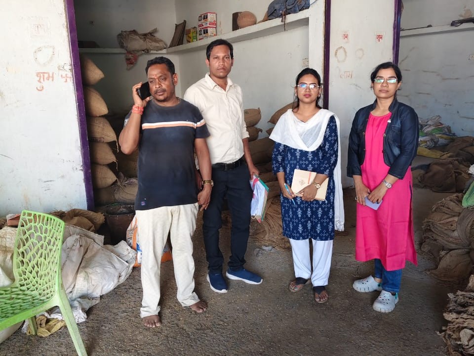 400 क्विंटल से अधिक अवैध धान जब्त:  मुंगेली में खाद्य विभाग और मंडी टीम ने की कार्रवाई – Mungeli News