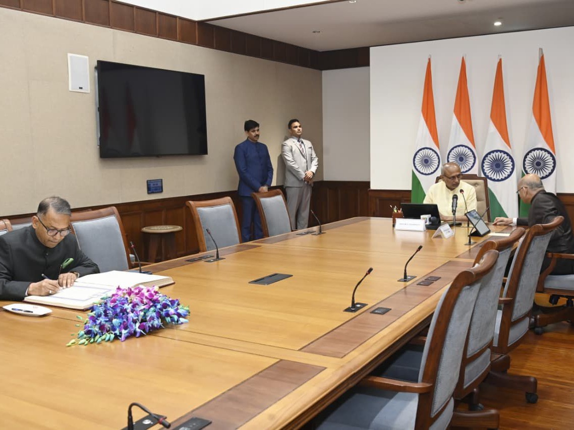 राजिंदर गुप्ता ने राज्यसभा सांसद पद की शपथ ली:  पंजाब से सातवें सदस्य बने; निर्विरोध चुनाव हुआ; टाइम मैगजीन ने चुना था पर्सन ऑफ द ईयर – Barnala News