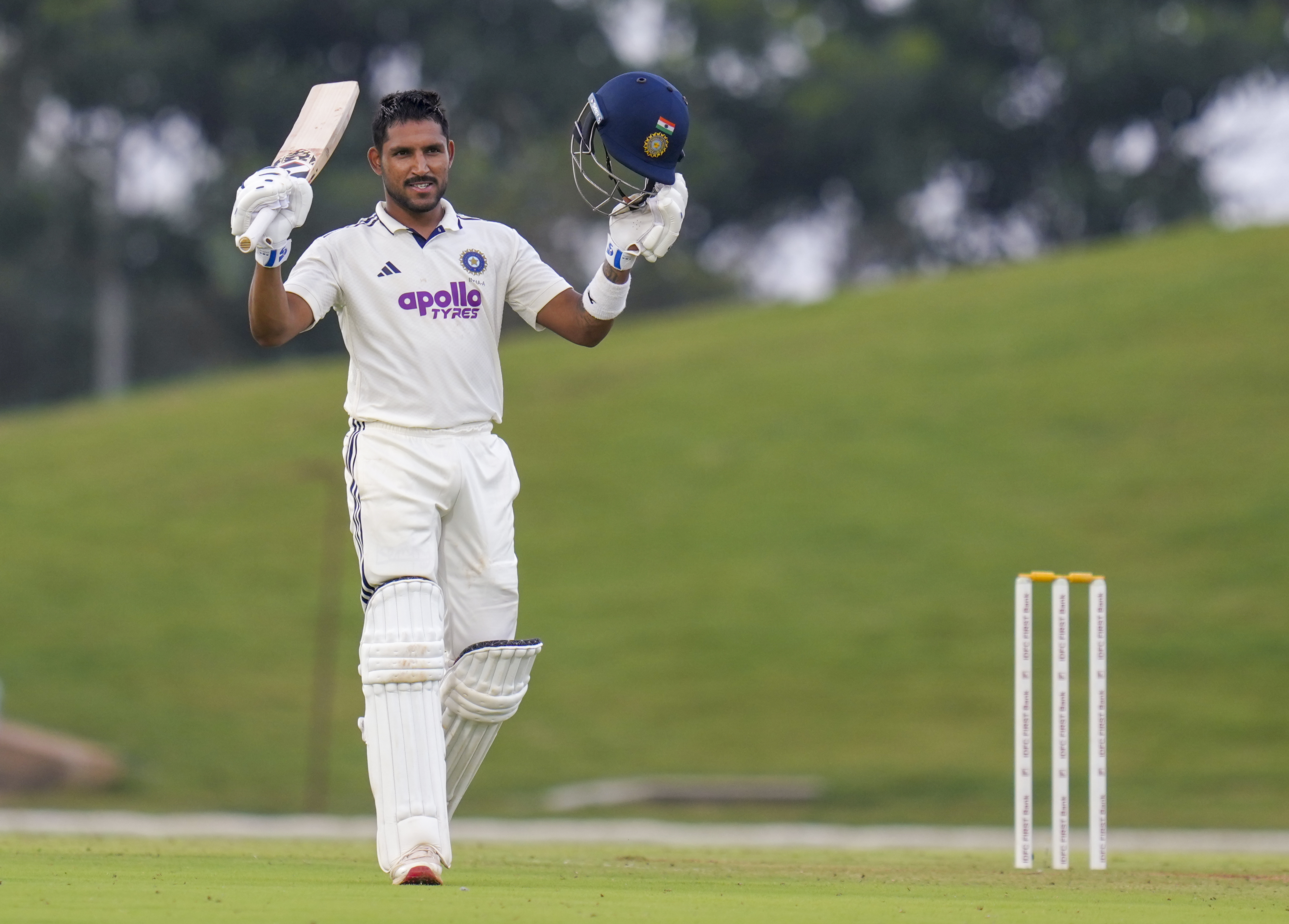 ध्रुव जुरेल 132 रन बनाकर नॉटआउट रहे।