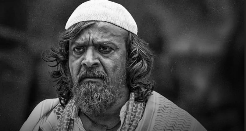 उन्होंने फिल्म KGF में रॉकी के चाचा 'कासिम चचा' का किरदार निभाया था।