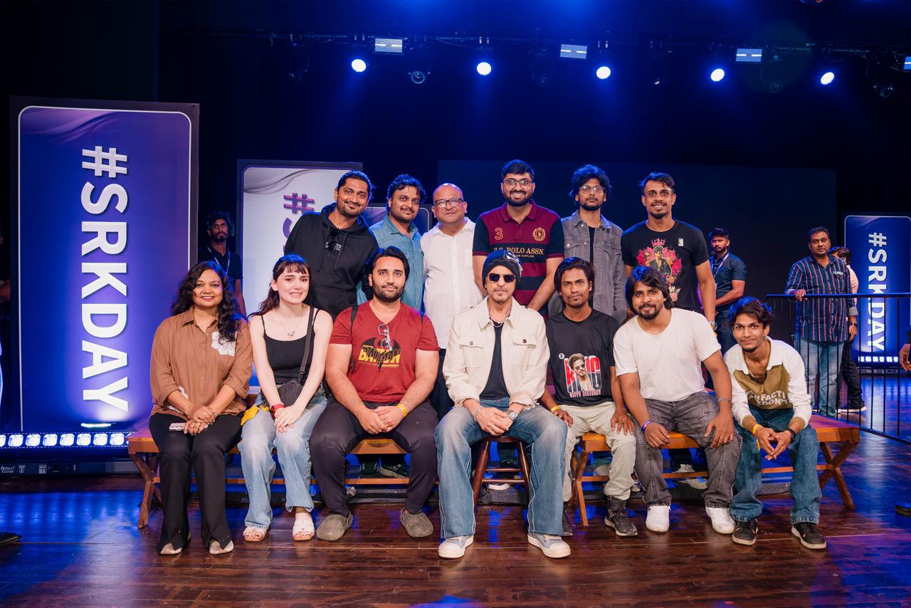 उनकी आने वाली फिल्म ‘किंग’ के लिए हम पहले से ही तैयारी में जुटे हैं।